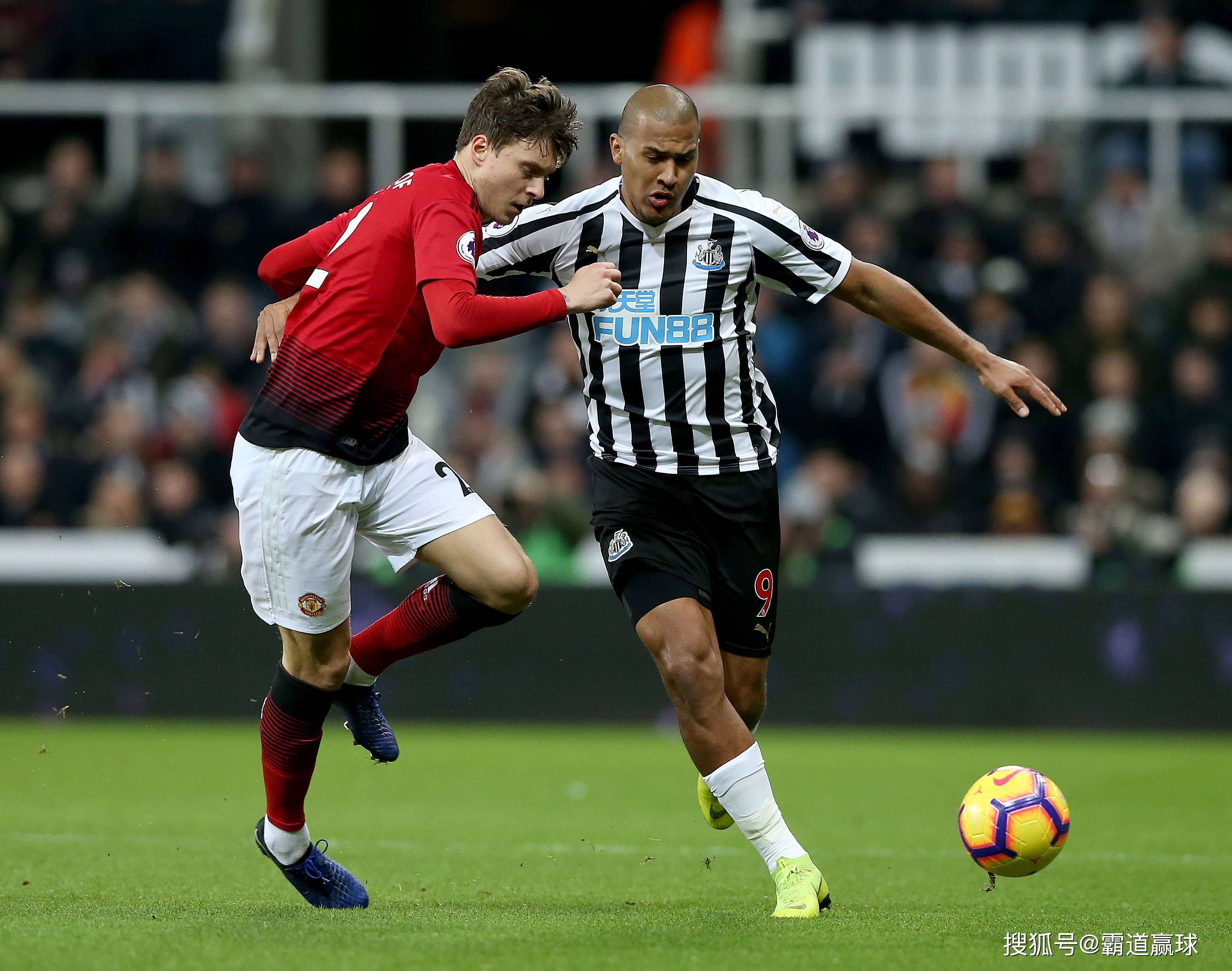 英超选手爆冷获胜,专家预测失准的简单介绍 英超选手爆冷获胜,专家预测失准的简单介绍