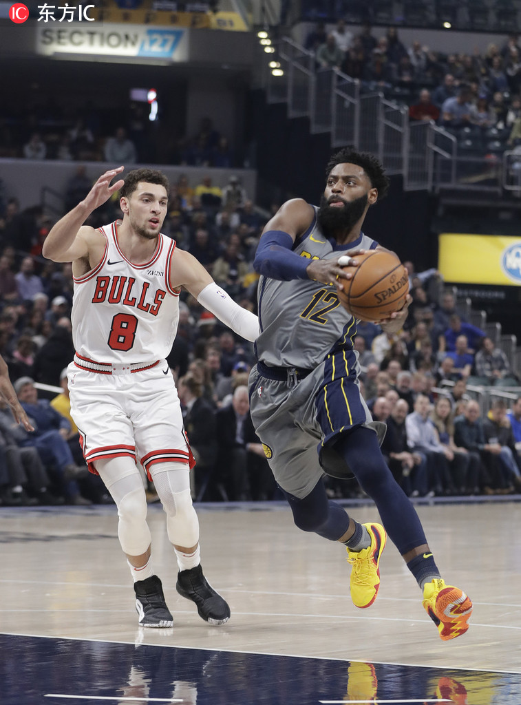 青岛队横扫北京队，拉文高光表现的简单介绍